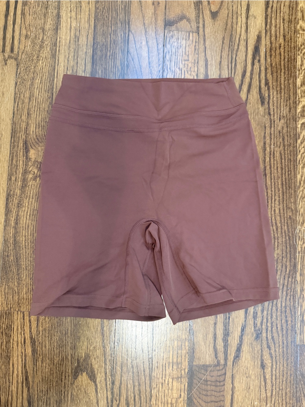 Seamless High-Waist bike short in brown